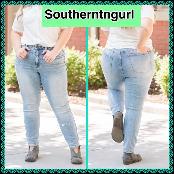 NWT JUDY BLUE Front Yoke Skinny high Rise Jeans - Picture 13 of 13